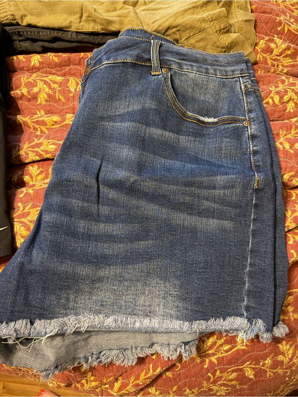 Chic Soul Blue Denim Jean Shorts with Frayed Hem